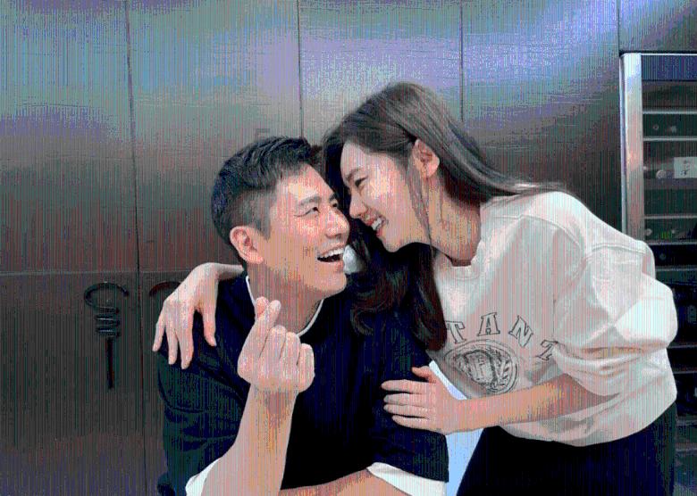 小艾比模仿秀